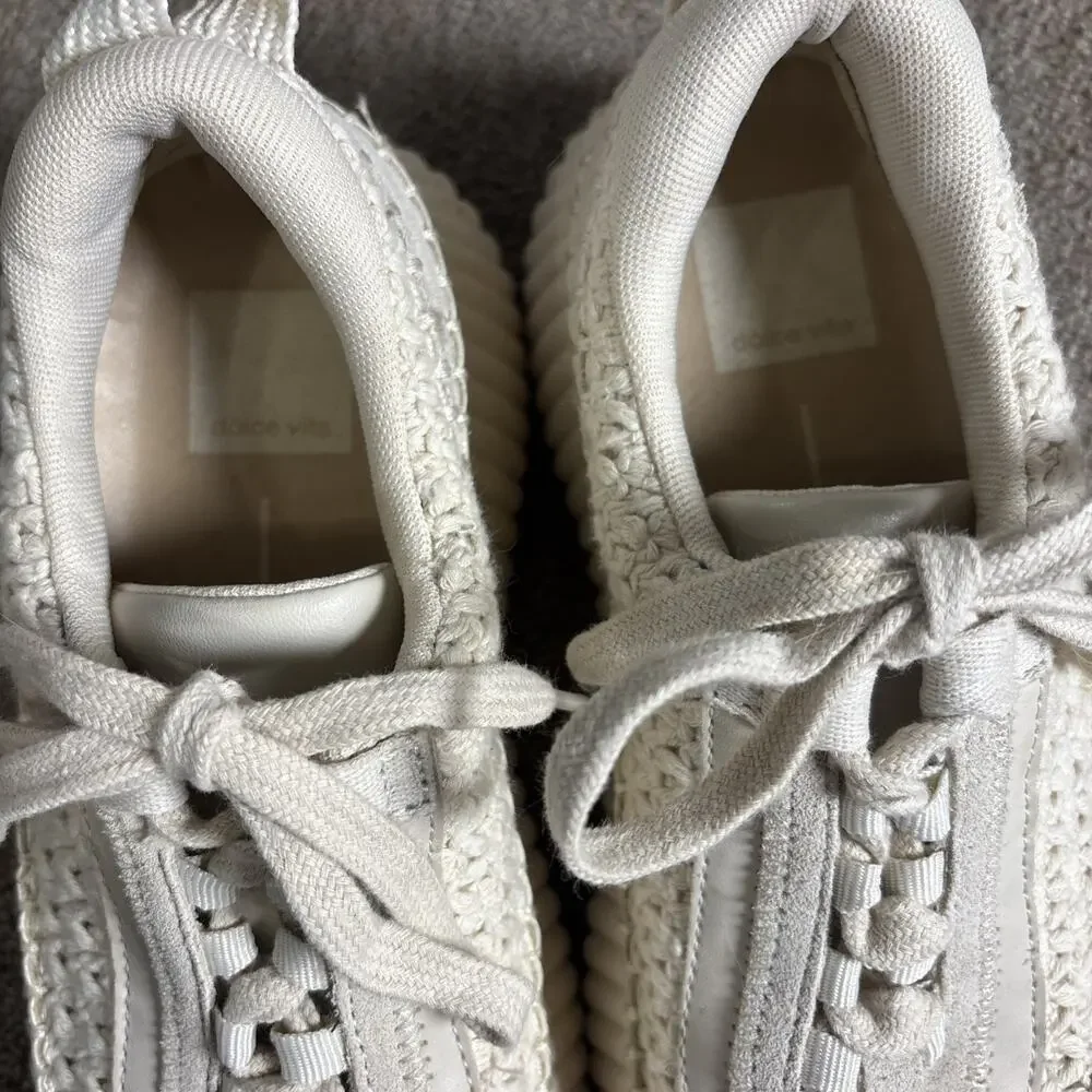 Dolce Vita Women’s Sneakers 6.5 Lightly Used Ivory